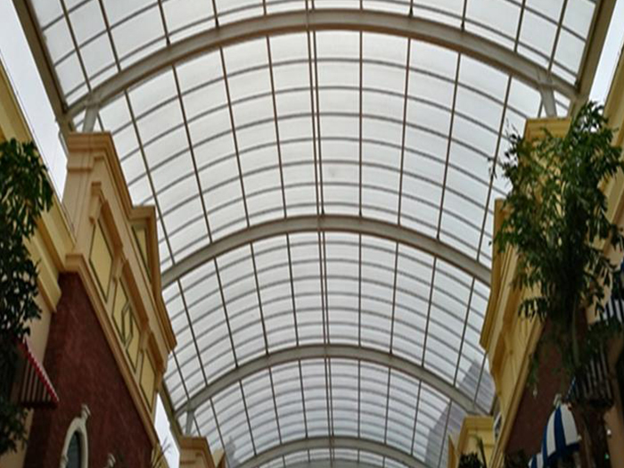 睢宁屋面网架顶棚吊装方案